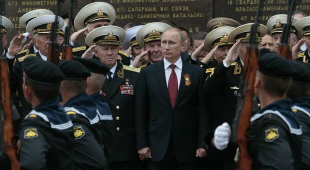 «Ucraina: Russia pronta al conflitto mondiale», il Wall Street Journal svela i piani del 9 maggio