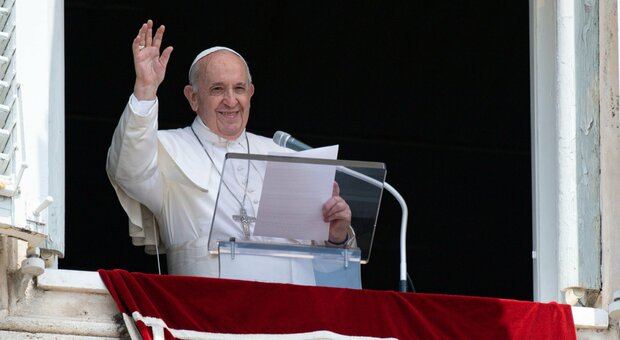 Il Papa al Gemelli assistito da infermieri del Vaticano e protetto dai gendarmi, anche per lui la privacy prevale