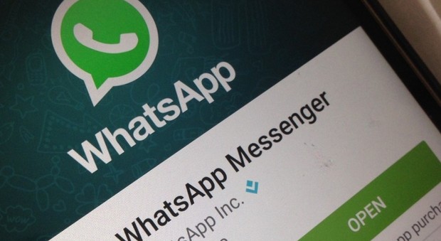 WhatsApp, dopo la lite Apple-Fbi l'annuncio: ecco cosa cambierà per la vostra privacy