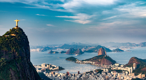 Caldo da record a Rio de Janeiro che registra una sensazione termica di 58ºC