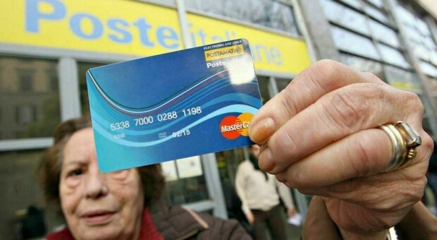 Nuova social card da 460 euro, cosa si può comprare (e cosa no): l'elenco completo
