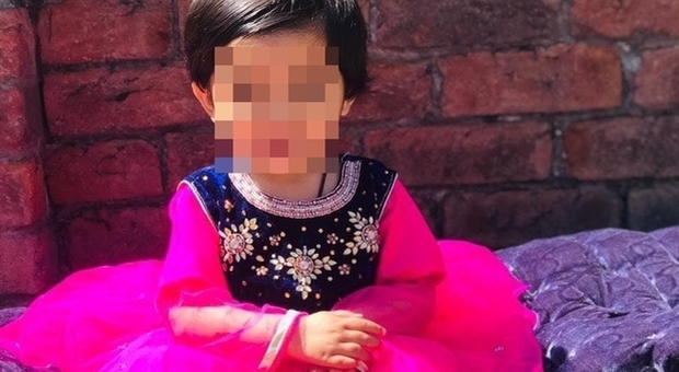 Mobilitazione per curare Momna, bambina di 4 anni, dal Pakistan a Foligno per individuare il suo male