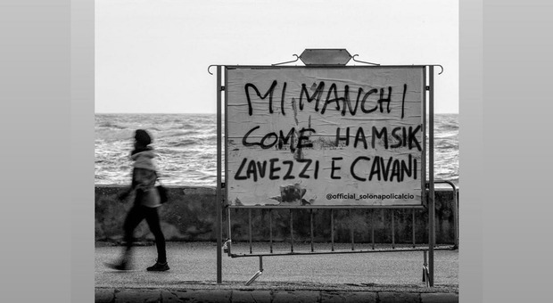 Napoli e l'amarcord di Hamsik: «Mi manchi come Marek e Cavani»