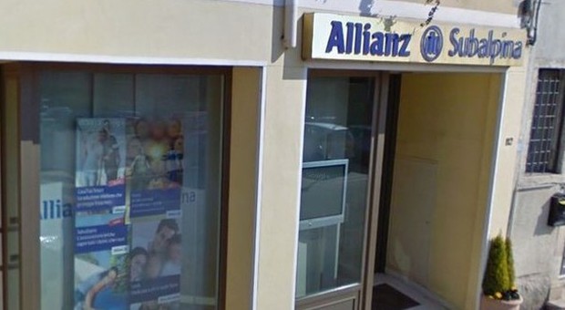 La filiale di Allianz Subalpina di via Pasubio 112 a Schio