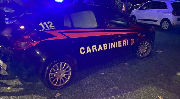 L'arrivo dei carabinieri all'Eur