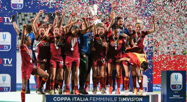 La Roma conquista la Coppa Italia: ai rigori è trionfo giallorosso. Battuto il Milan. Anche Mourinho e De Rossi in festa