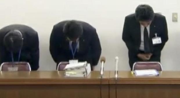 Giappone, lavoratore multato: «La pausa pranzo durava 3 minuti in più». E l'azienda si scusa in tv