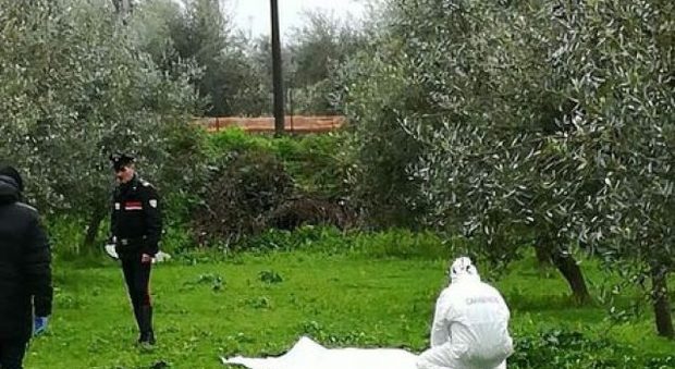 Giallo a Bari, trans trovata morta in periferia