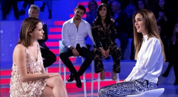 Silvia Provvedi a Verissimo: «sono fidanzata, non voglio più Fabrizio Corona nella mia vita»