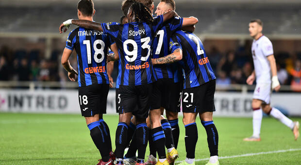 L'Atalanta batte 3-1 il Torino e vola in vetta con la Roma