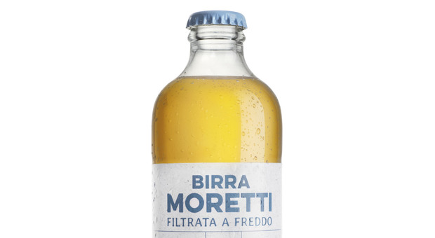 Birra Moretti lancia filtrata a freddo: la novità dalla bottiglia alla ricetta