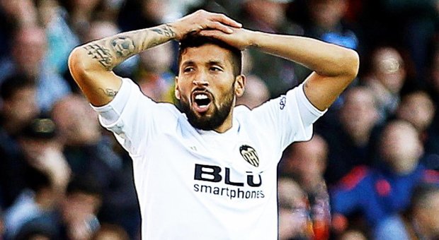 Coronavirus, non solo Garay: 5 i positivi del Valencia Coronavirus, non solo Garay: 5 i positivi del Valencia