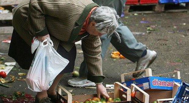 Povertà tra gli anziani