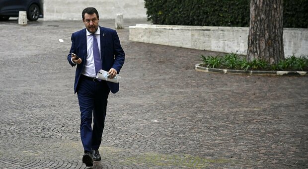 Super Green pass, fibrillazioni Lega in Cdm: decisivo Salvini, ma il decreto ha rischiato di saltare