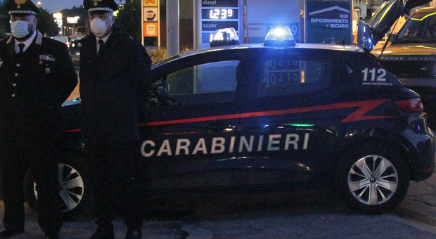 San Benedetto, ubriachi si schiantano contro le auto in sosta: denunciati un 25enne ed un 43enne