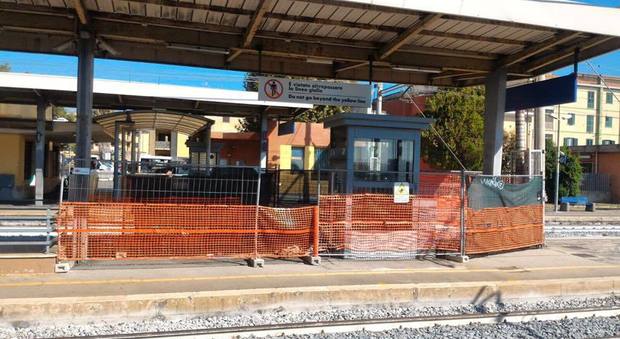 Stazione ferroviaria di Cisterna, iniziati i lavori per l’installazione di tre nuovi ascensori dotati di telecamere