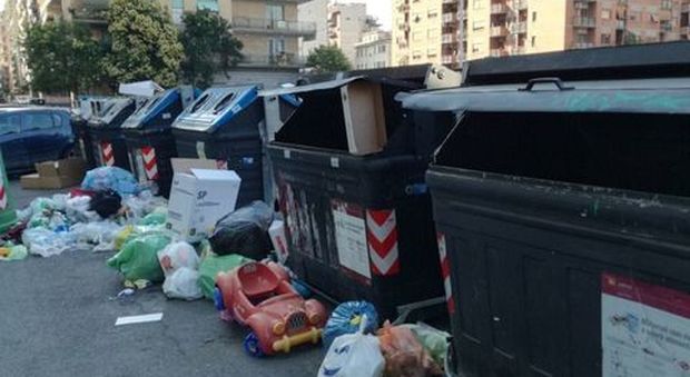 Roma, i pendolari dei rifiuti invadono la Capitale: otto le zone rosse