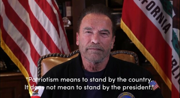Schwarzenegger contro Trump: «Il peggior presidente di sempre, Proud Boys come i nazisti»