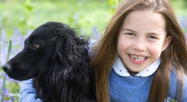 Charlotte di Cambridge compie 7 anni, le foto scattate da mamma Kate Middleton