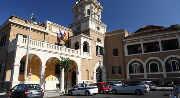 Si avvicinano le elezioni a Ostia, il programma di Casapound: "Più sicurezza e case popolari solo agli italiani"