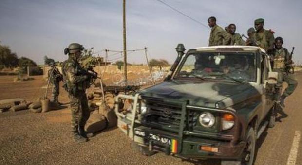 Mali, attacco a convoglio dell'Onu: uccisi sei peacekeeper, feriti altri cinque