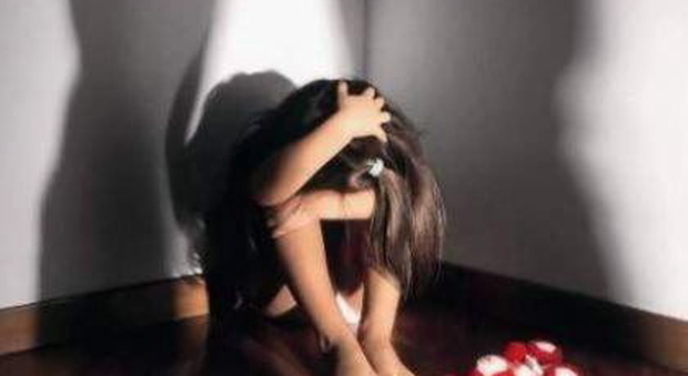Atti sessuali su una bambina: 47enne condannato a 5 anni