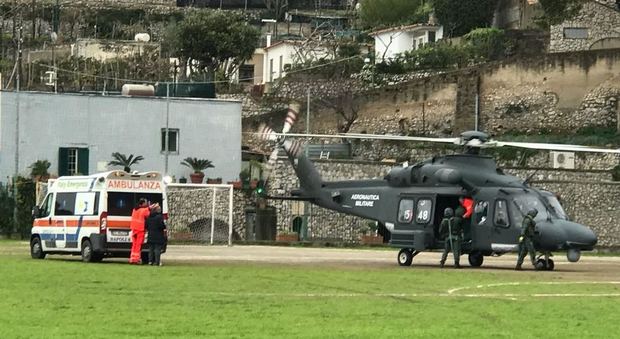 Il maltempo non dà tregua, elicottero dell'aeronautica militare salva paziente caprese