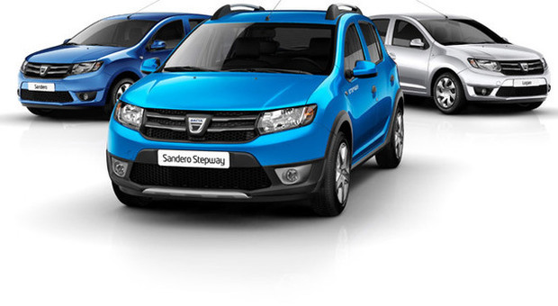 Tre modelli della Dacia che possono usufruire del servizio Muoversi Sempre Pneumatici