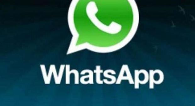 WhatsApp torna gratis ma guadagnerà di più