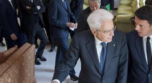 Matteo Renzi con il Capo dello Stato Mattarella