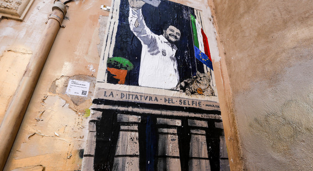 immagine Murale di Salvini in Via dei Polacchi a Roma (foto Andrea Giannetti/Ag.Toiati)