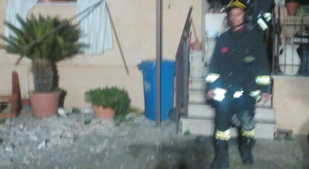 Latina, esplode un appartamento per una fuga di gas: gravi madre e figlia