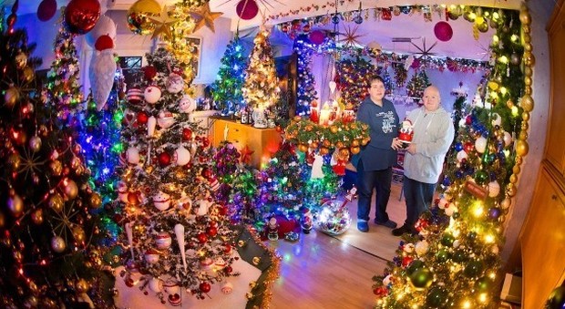 In Germania la casa con 110 alberi di Natale