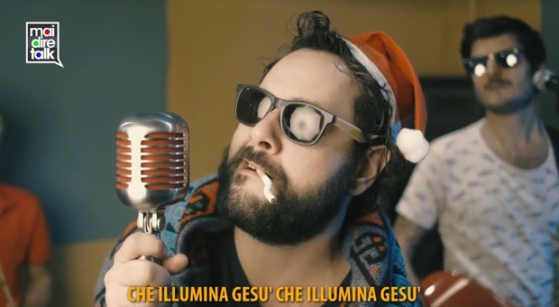 "Sotto il sole di Betlemme": la parodia dei "The Giornalai" sulla nuova canzone di Natale