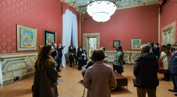 Numeri record per De Chirico a Palazzo Dosi, ecco le guide accreditate per le visite