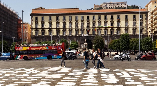 Maggio dei Monumenti 2022 a Napoli, Manfredi: «Allarghiamo la città con il turismo in periferia»