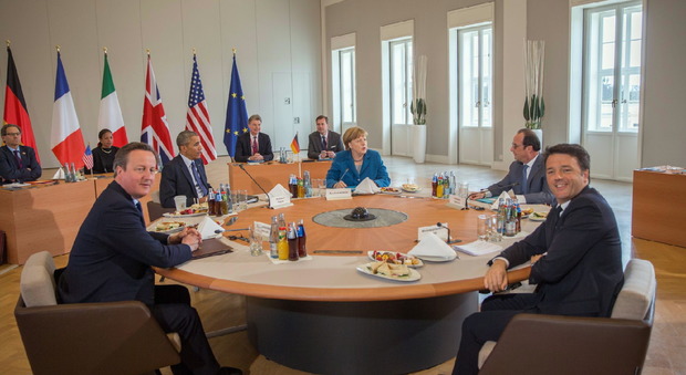 Migranti, Renzi: Obama disponibile a usare mezzi Nato. Dal G5 sostegno al premier libico Sarraj