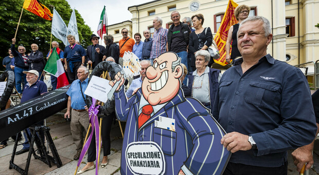 La protesta dei risparmiatori di Veneto Banca