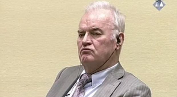 Mladic, condannato all'ergastolo dal tribunale penale internazionale dell'Aja per il genocidio in Bosnia