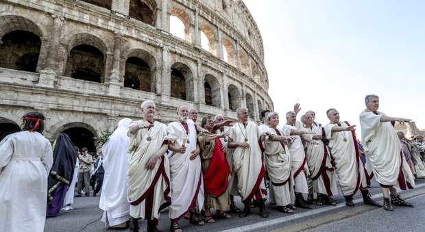 Natale di Roma, domani corteo storico al Circo Massimo: ecco le limitazioni al traffico e ai trasporti