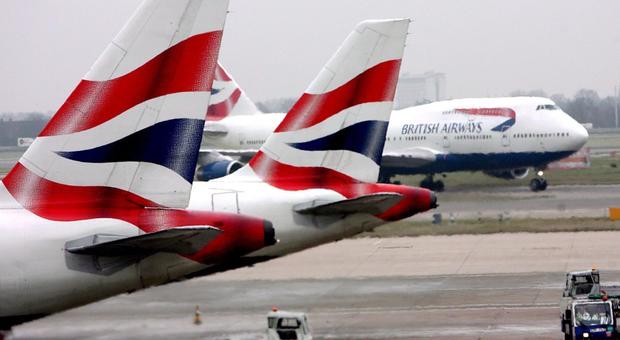 British Airways, sciopero dei piloti: quasi il 100% dei voli cancellati