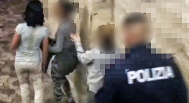Roma, paura sulla metro A, banda di rom donne picchia e rapina passeggero: la vittima le rincorre e le fa arrestare