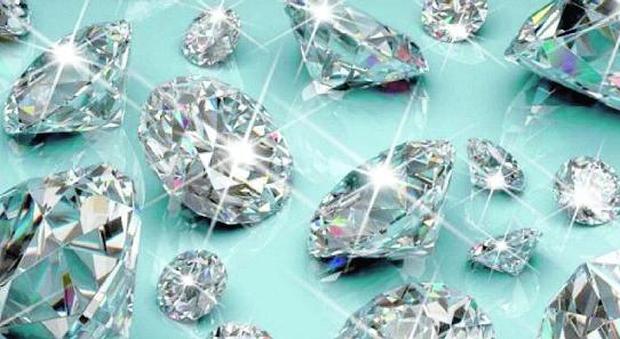 Investono in diamanti e si trovano con il patrimonio quasi dilapidato