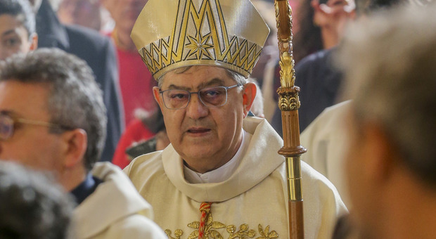 Festa dell'Assunta, dal cardinale Sepe saluto in varie lingue ai turisti di Napoli