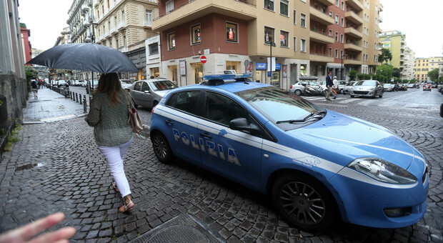 Scooter rubato in via dei Mille: arrestati due ladri a Napoli