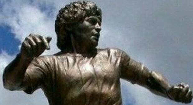 Statua di Maradona a Napoli, prorogato l'avviso pubblico del progetto