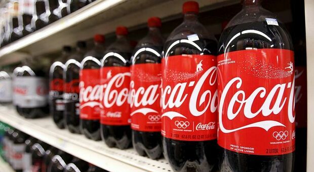 La Cola Cola verso la plastica riciclata