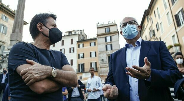 Ballottaggio Roma, Giuseppe Conte: «Voterò Gualtieri, Michetti non mi dà alcuna affidabilità»