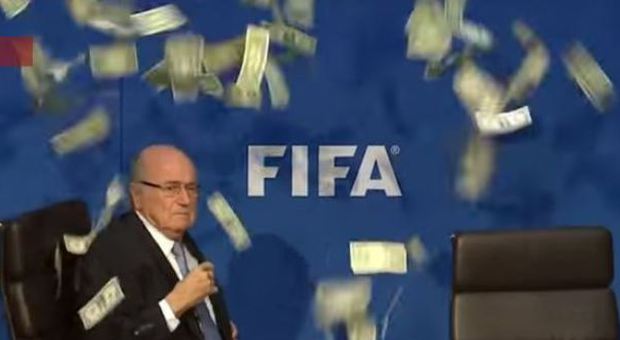 Fifa: elezioni presidenziali il 26 febbraio, prende corpo la candidatura di Platini. Blatter contestato prima della conferenza