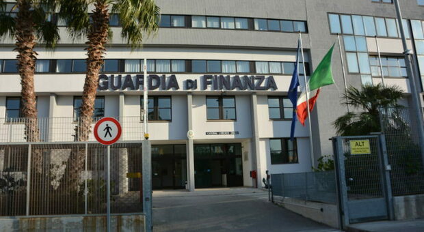 Il comando provinciale della Guardia di Finanza di Taranto